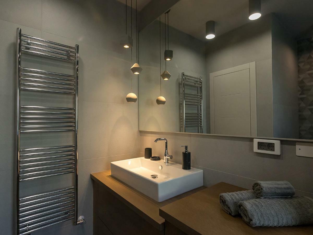 Magnolia - Modern Apartment Near City Center And Sea Poreč Exteriör bild