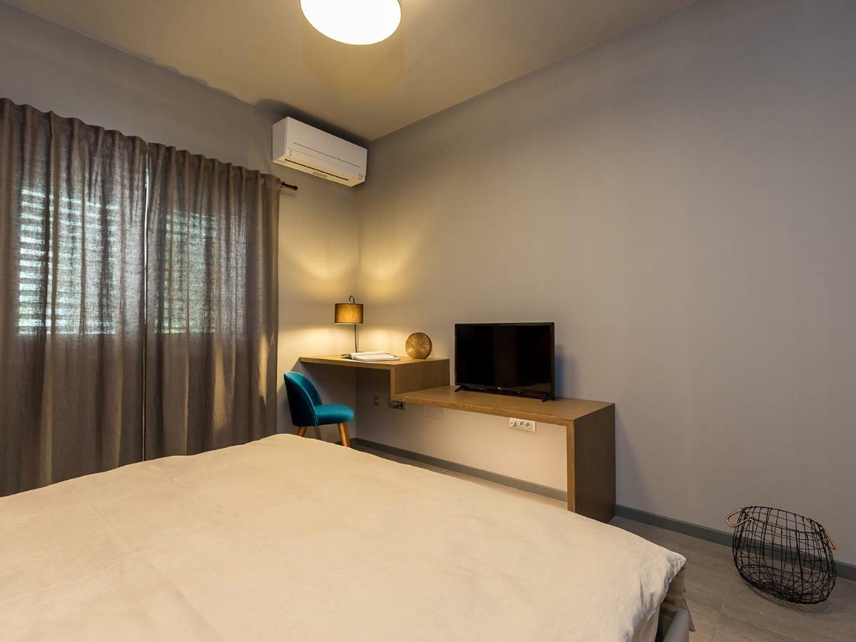 Magnolia - Modern Apartment Near City Center And Sea Poreč Exteriör bild