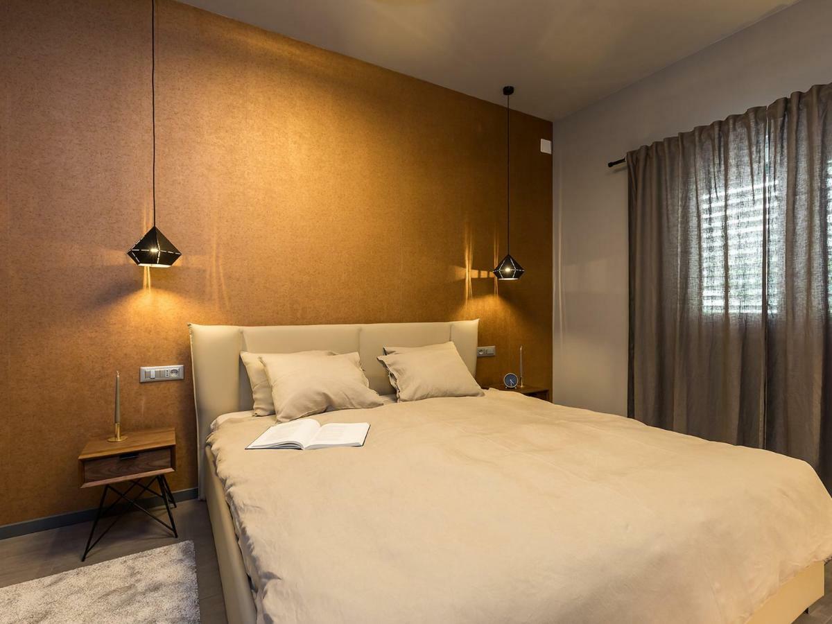 Magnolia - Modern Apartment Near City Center And Sea Poreč Exteriör bild